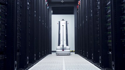 与产业“杠”上了？京东瞄准信息安全新蓝海，五年千亿布局背后的底气与雄心